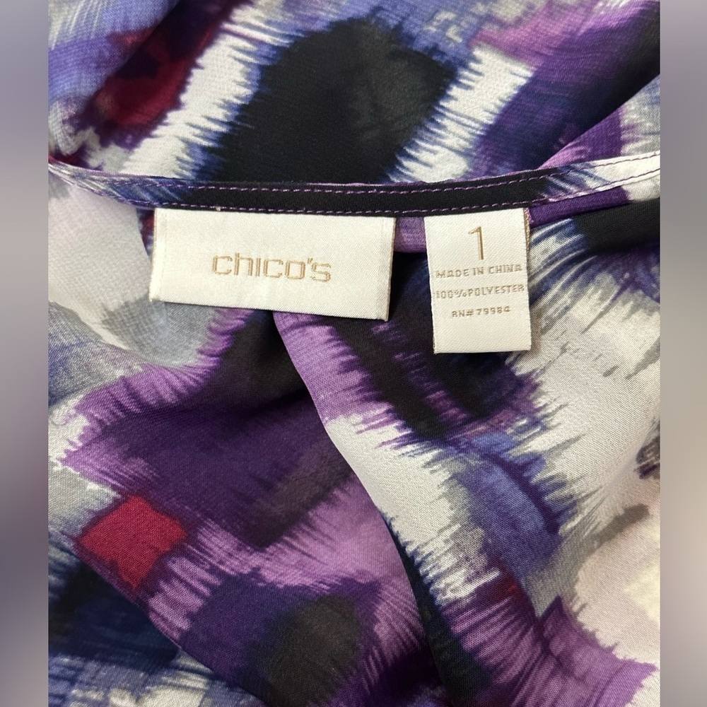 ๐ CHICO'S Purple Print Chiffon Blouson Top ๐ - Picture 2 of 11